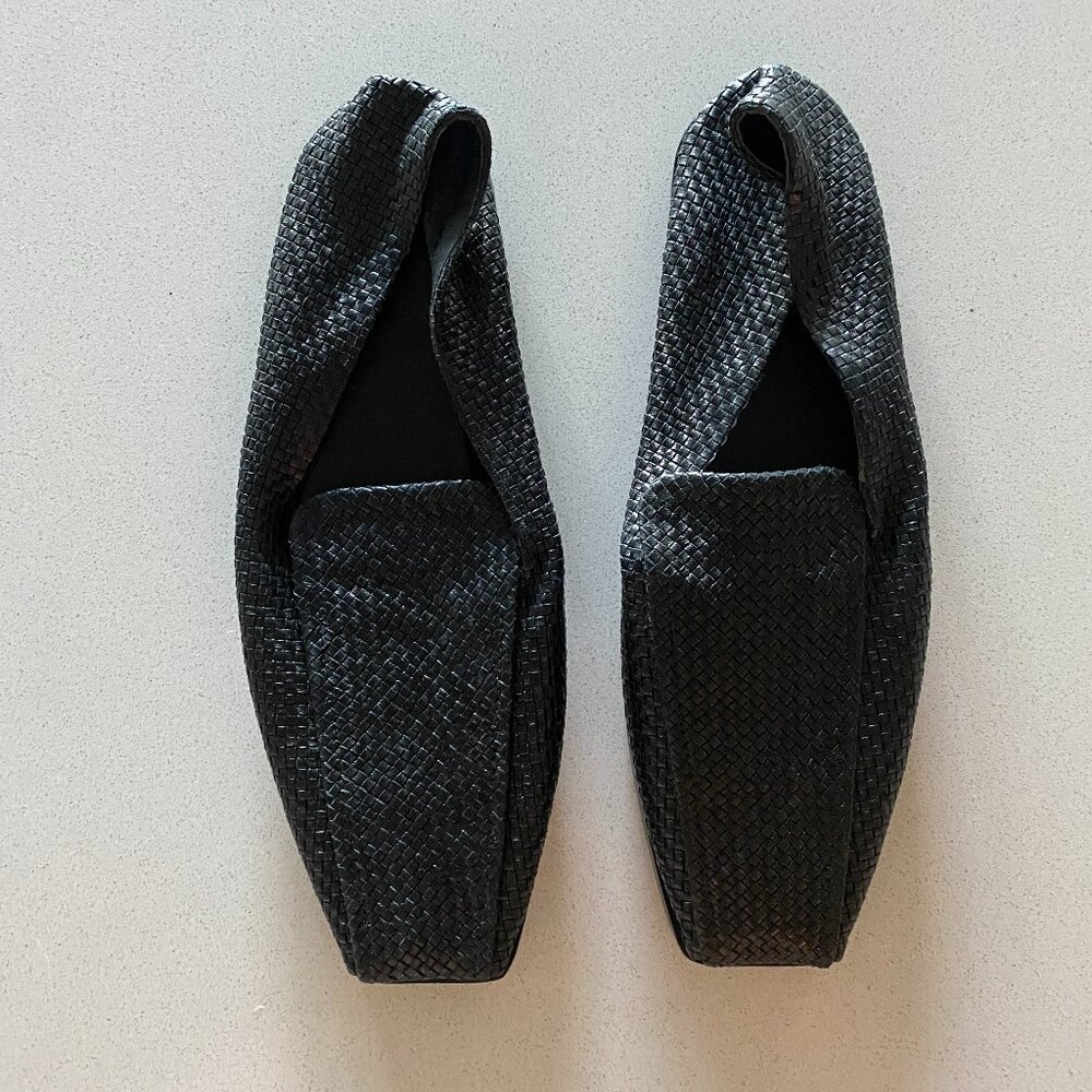 St. Agni Modernist Woven Loafer